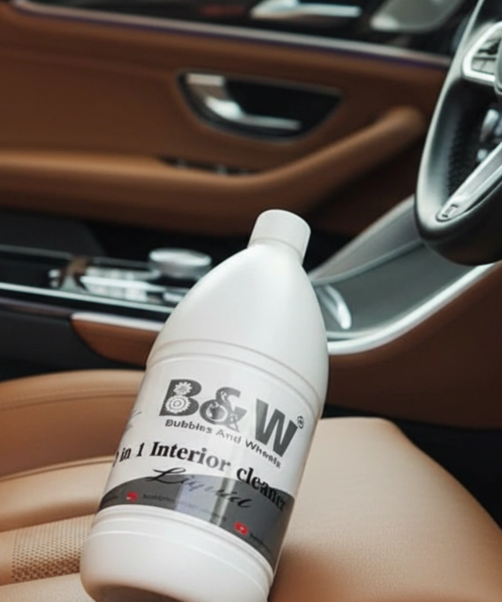 B&W 2-in-1 Interior Cleaning Liquid 1Kg - Image 2